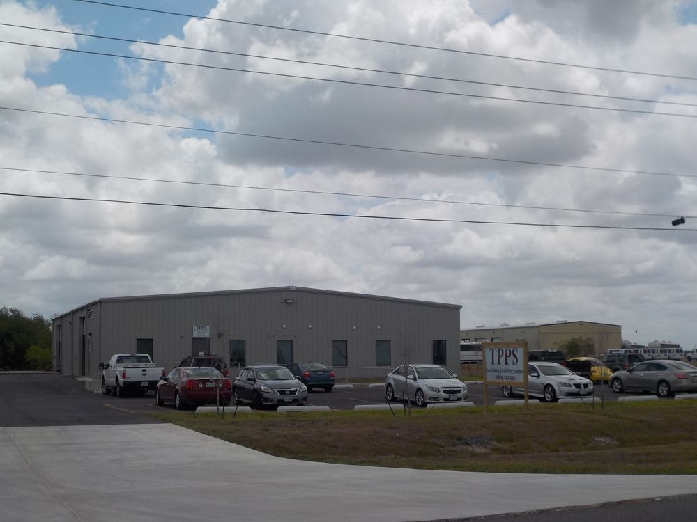 1306 Industrial Way, Harlingen, TX 78550